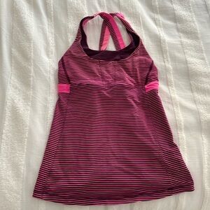 Lululemon supportive workout top